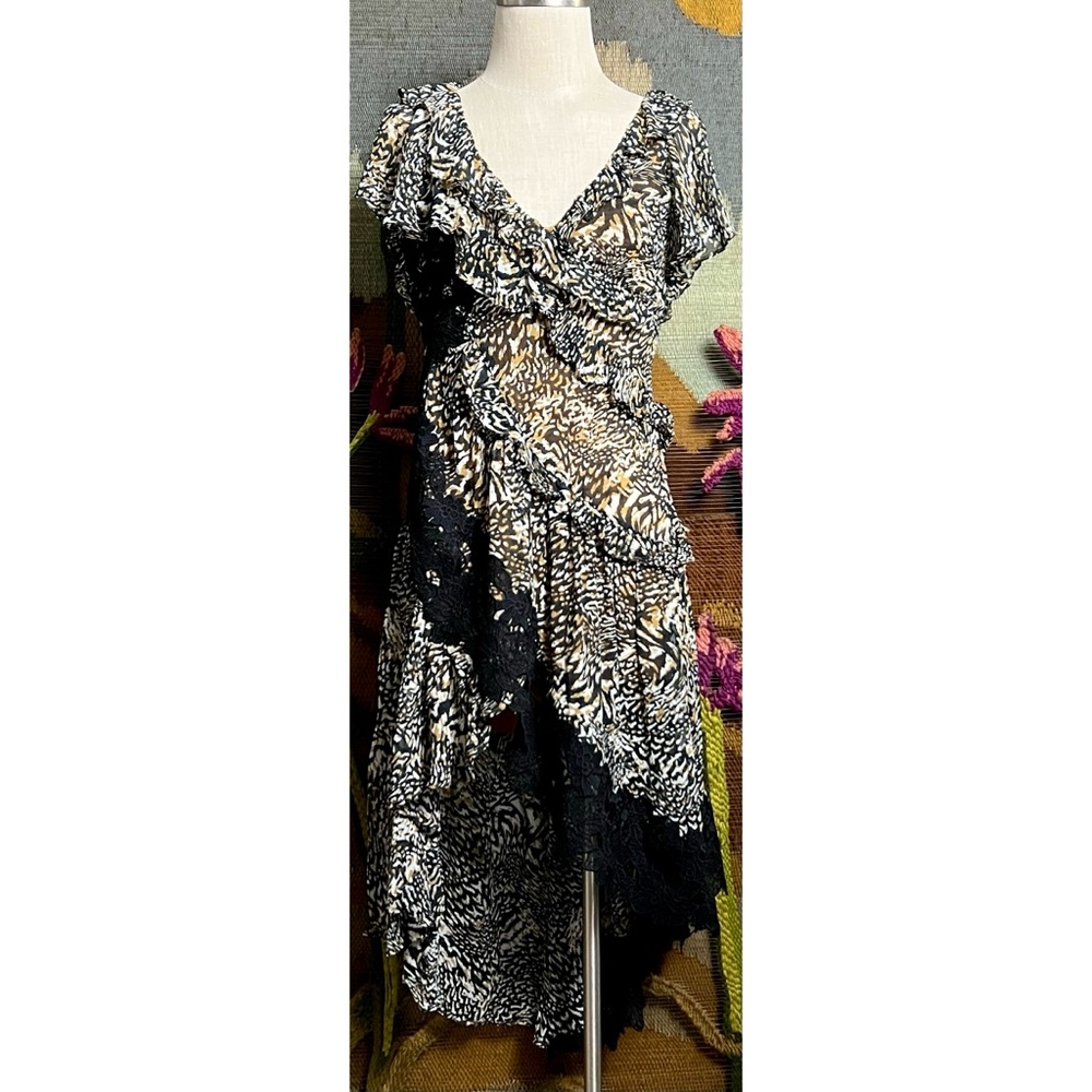 Anthropologie V-Neck Ruffle Lace Dress 0P